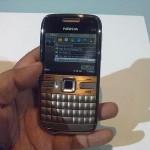 nokia-e72-size