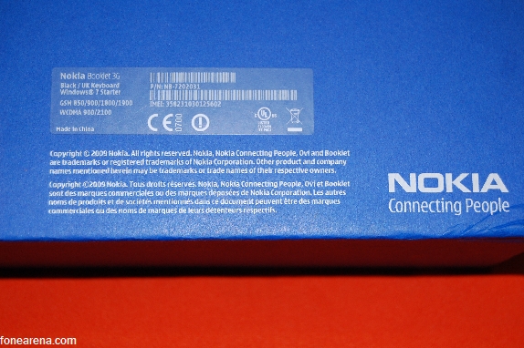 nokia-booklet3g-unboxing_2