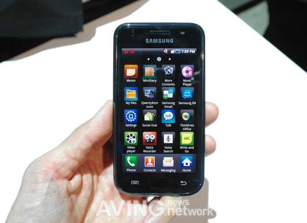 Samsung Galaxy S (I9000) - мощный смартфон на Google Android